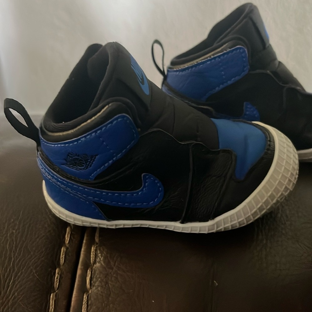 Nike Air Jordan 1 Crib Bootie AT3745-007  Infant Baby Size 4c